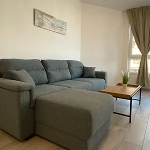 verificați disponibilitatea
